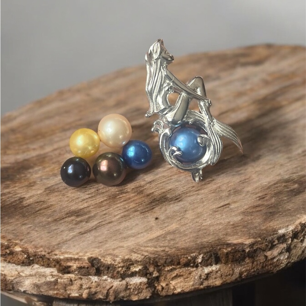 Colored Oyster Pearls with Mermaid Necklace